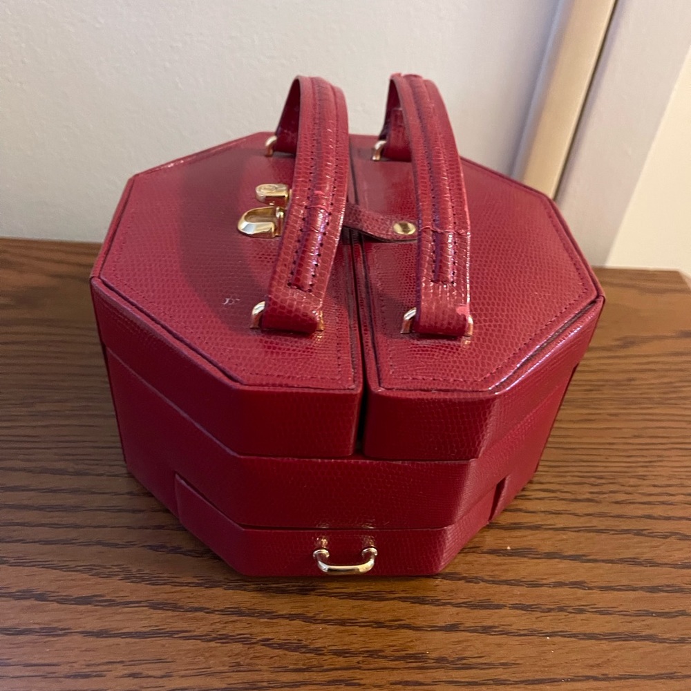 Jewelry box - Picture 3 of 6